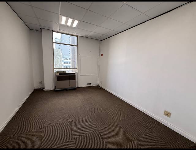 180M² OFFICE TO LET IN ROSEBANK